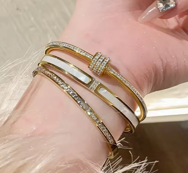 Pack 5 Brazaletes de Estilo Lujo 💎 Acero Inoxidable de Alta Calidad 🔥